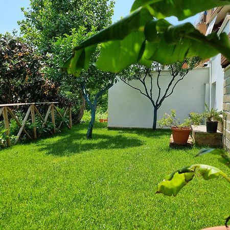 Appartamento Villa Maria Near Policlinico Gemelli Rome Exterior photo